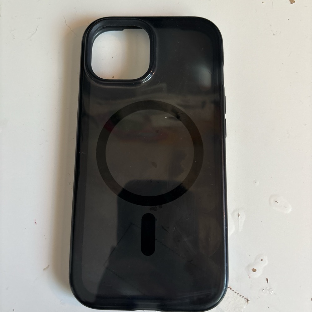 Black Tech21 Iphone 15 MagSafe-Compatible Phone Case